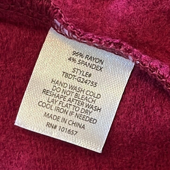 NWT. Ivoire Long-sleeve Blouse - Picture 6 of 7